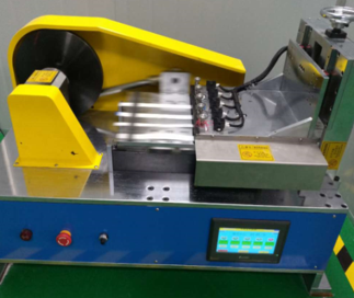 Flexible bending test machine